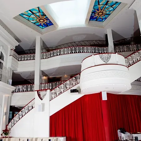 Hotel Dormero 4*