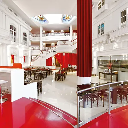 Dormero Hotel 4*