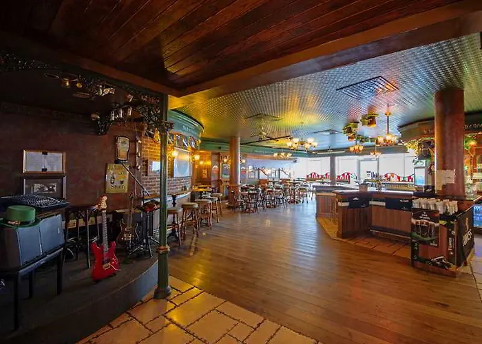 ドルメロ シュツットガルト ホテル 4*